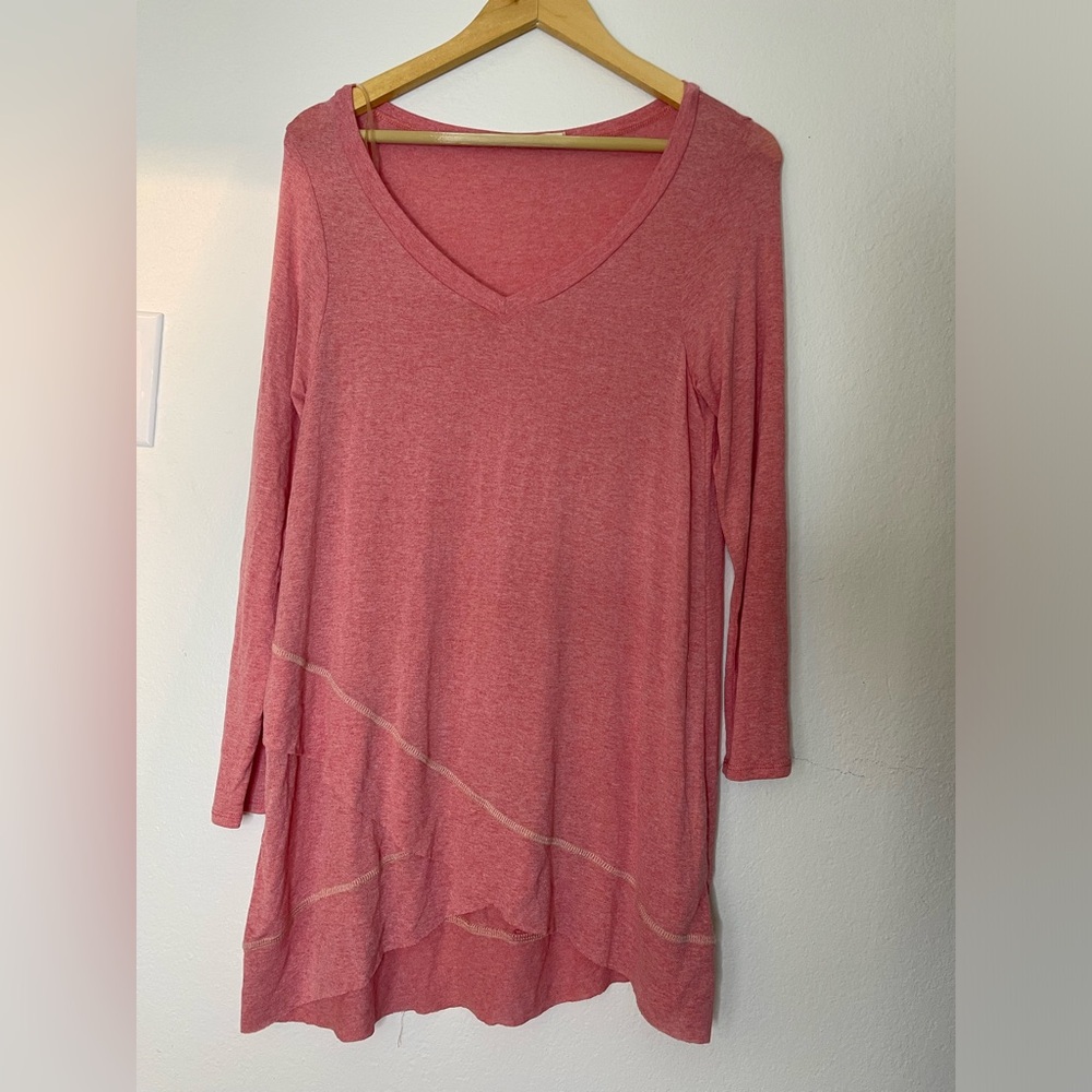 🌺Easel Long Sleeve Tunic🌺
